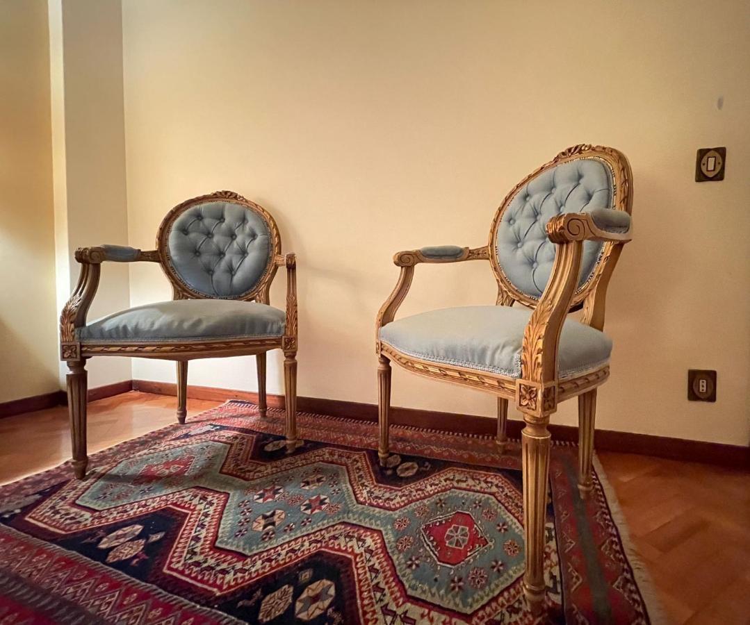 Royal Suite - Near Station & City Center Модена Екстериор снимка